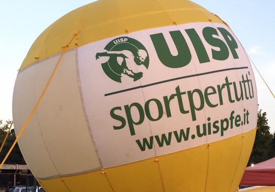 SPORT/ Nessuno è fuori gioco